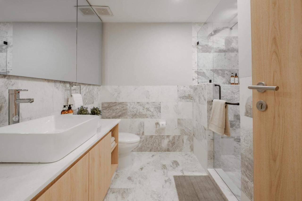 Luxury 2 BR Condo in Condesa - 3