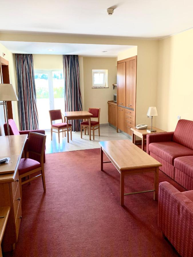 Amazonia Palmela Apartamentos Turisticos - 4