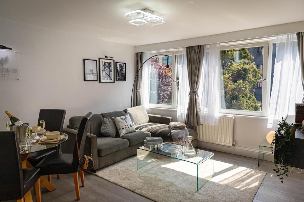 Luxury 1 Bedroom Apartment Near London Bridge with Jacuzzi Bath