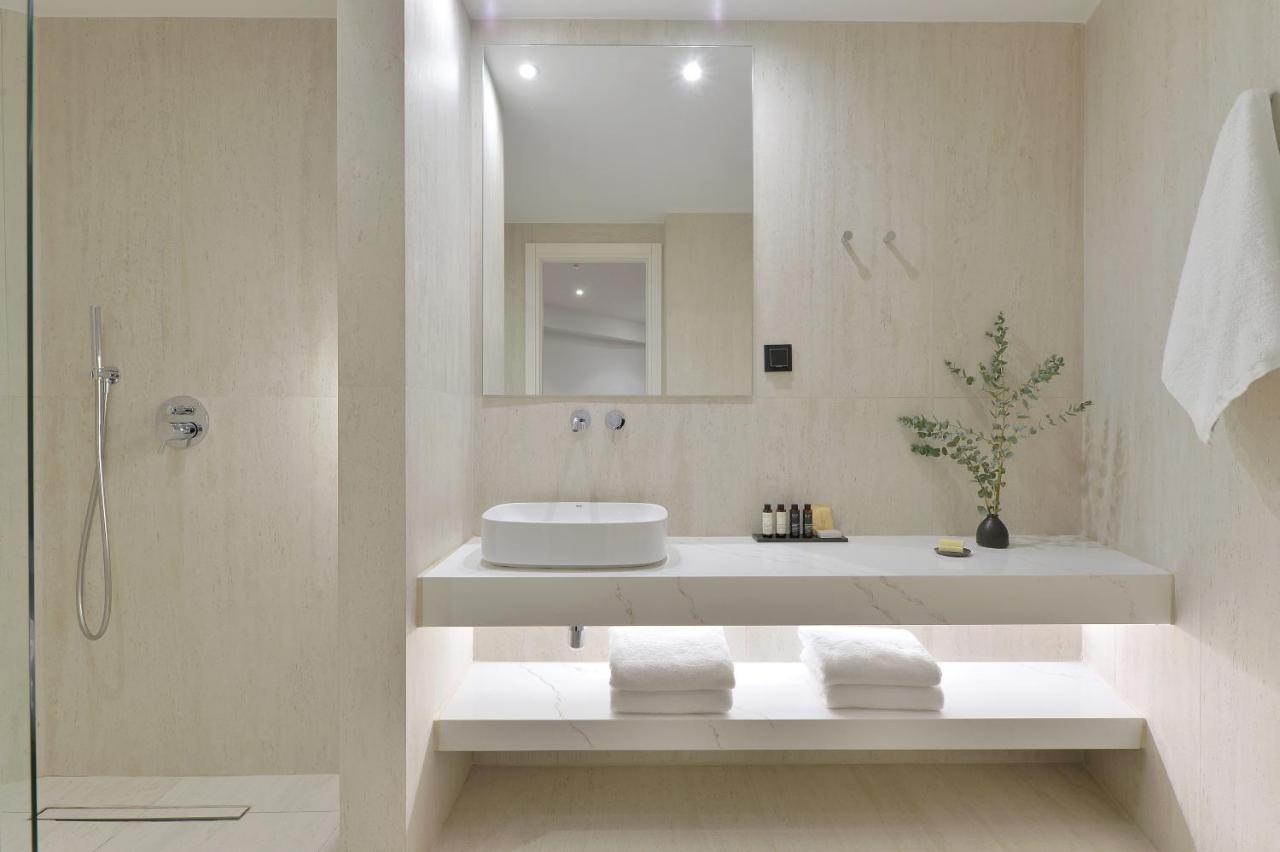 B4B Athens Signature Hotel - 3