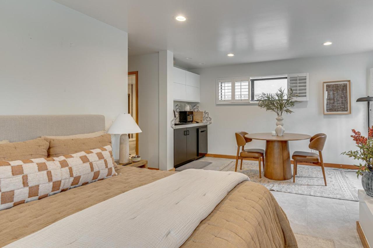 Walk to Venice Beach and More! Serene Apt with Patio - 4