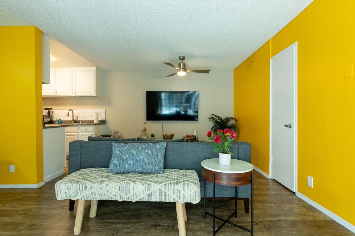 Sleek & Chic Beverly Hills Getaway - Bloom 218 - 5