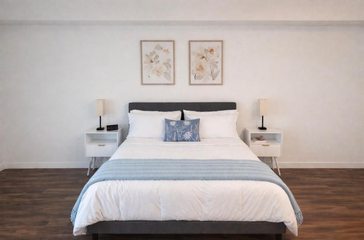 Hollywood Walk of Fame Studio FREE Parking & Gym - 2