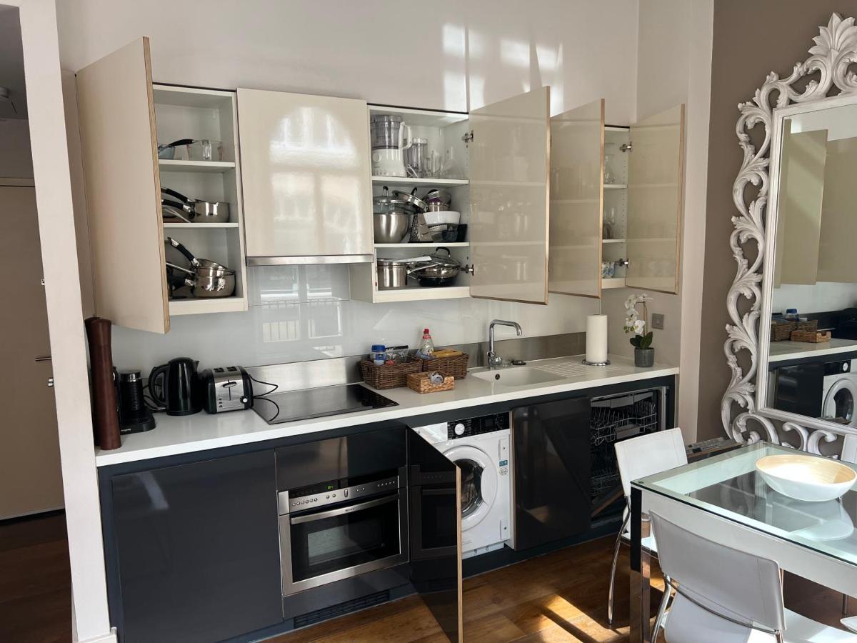 Mayfair warm house - 3