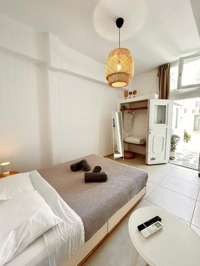 Elenitas Studio, steps to the Windmills, Fabrika & Little Venice - 2