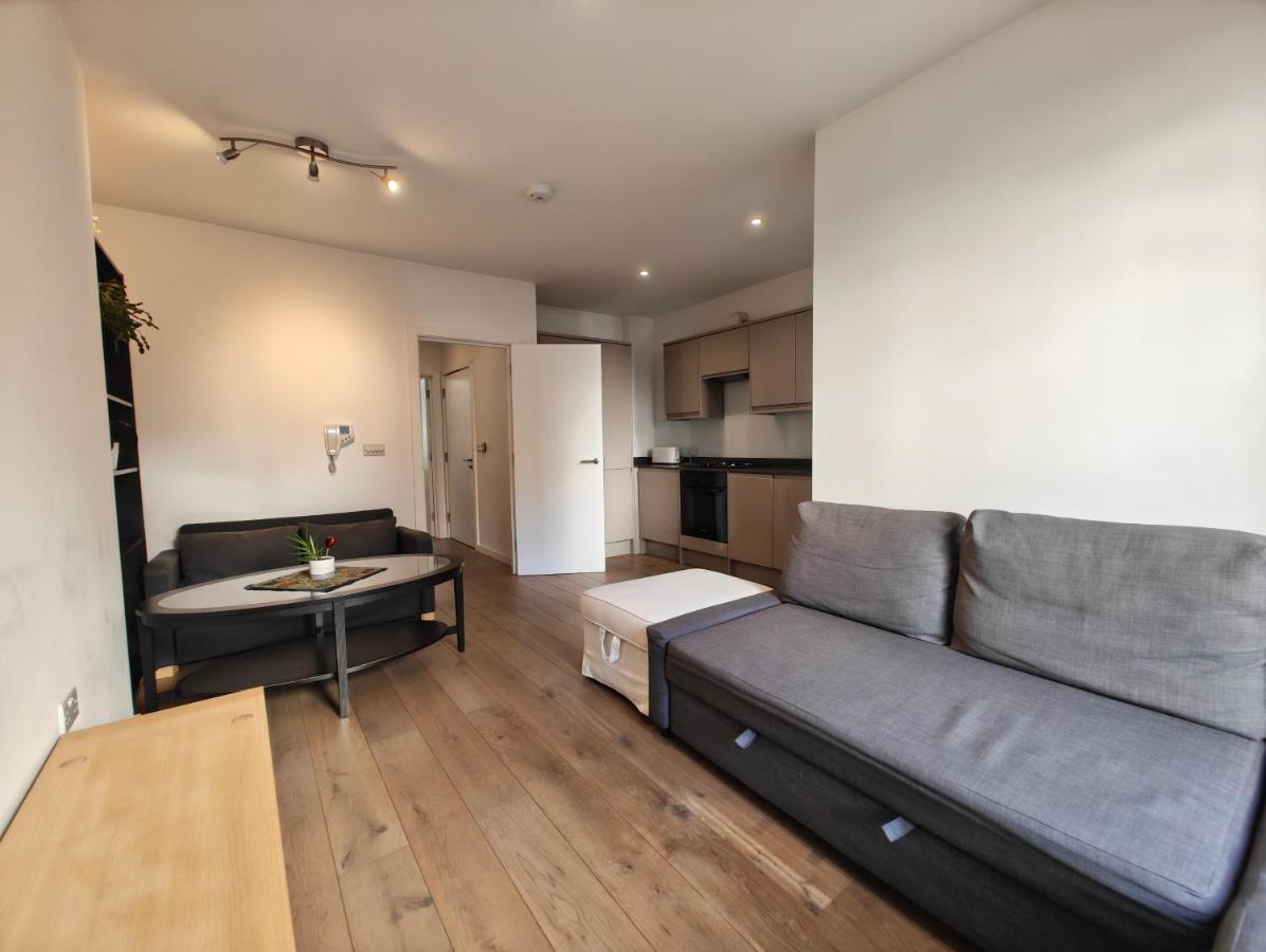 Apartment In Camden - 4