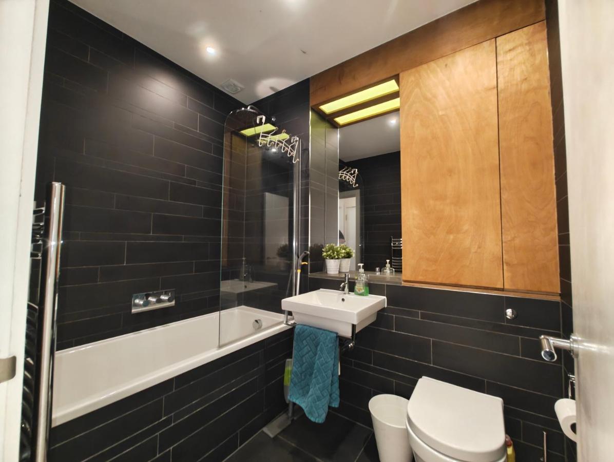 Apartment In Camden - 3