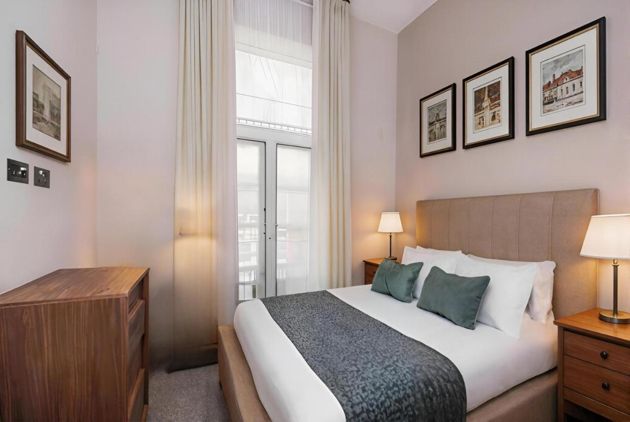 Elegant Flats in Prime Notting Hill Near Hyde Park - 2