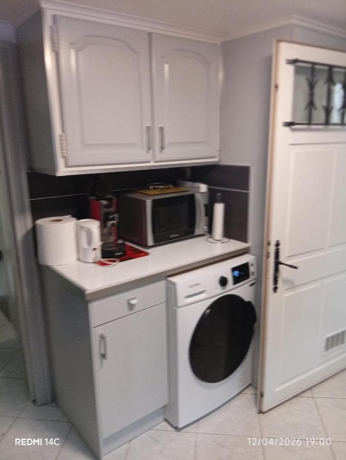 Large Studio in a cozy house - 4