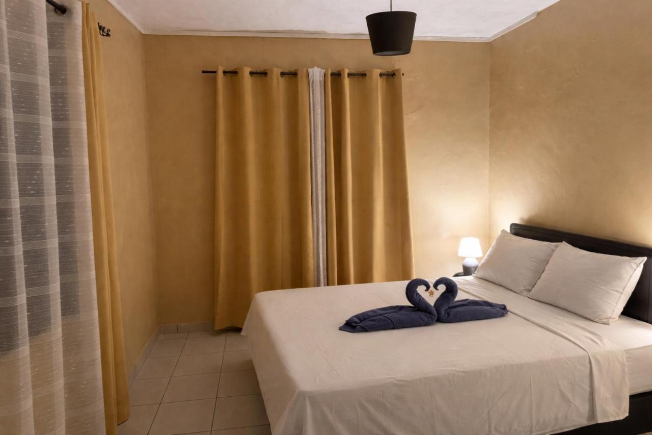 Casa Travia - Rose Hill Central A, Wi-Fi & Comfort - 2