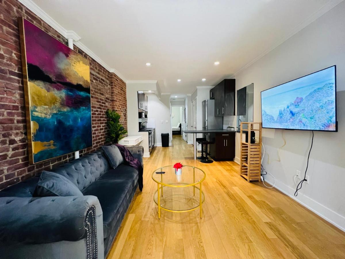 Midtown West Suites by Times Square - 5