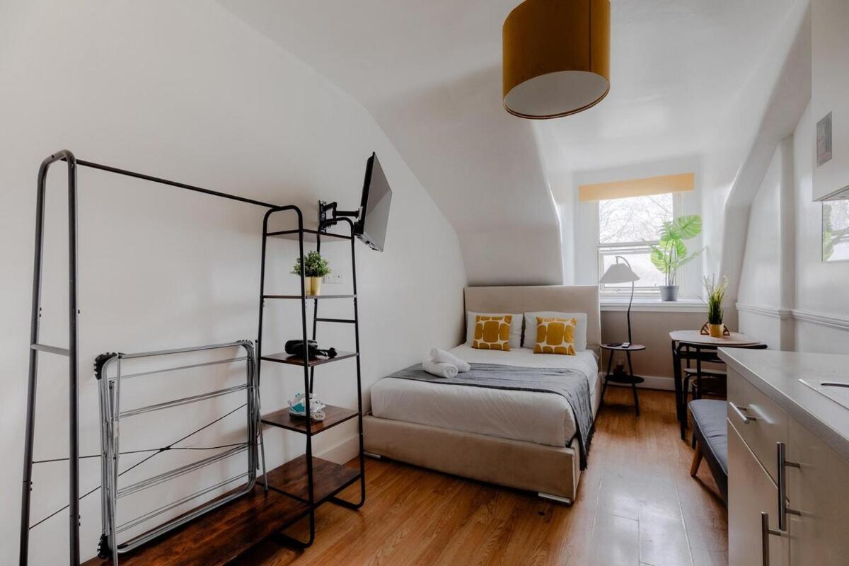 Holland Road Studios