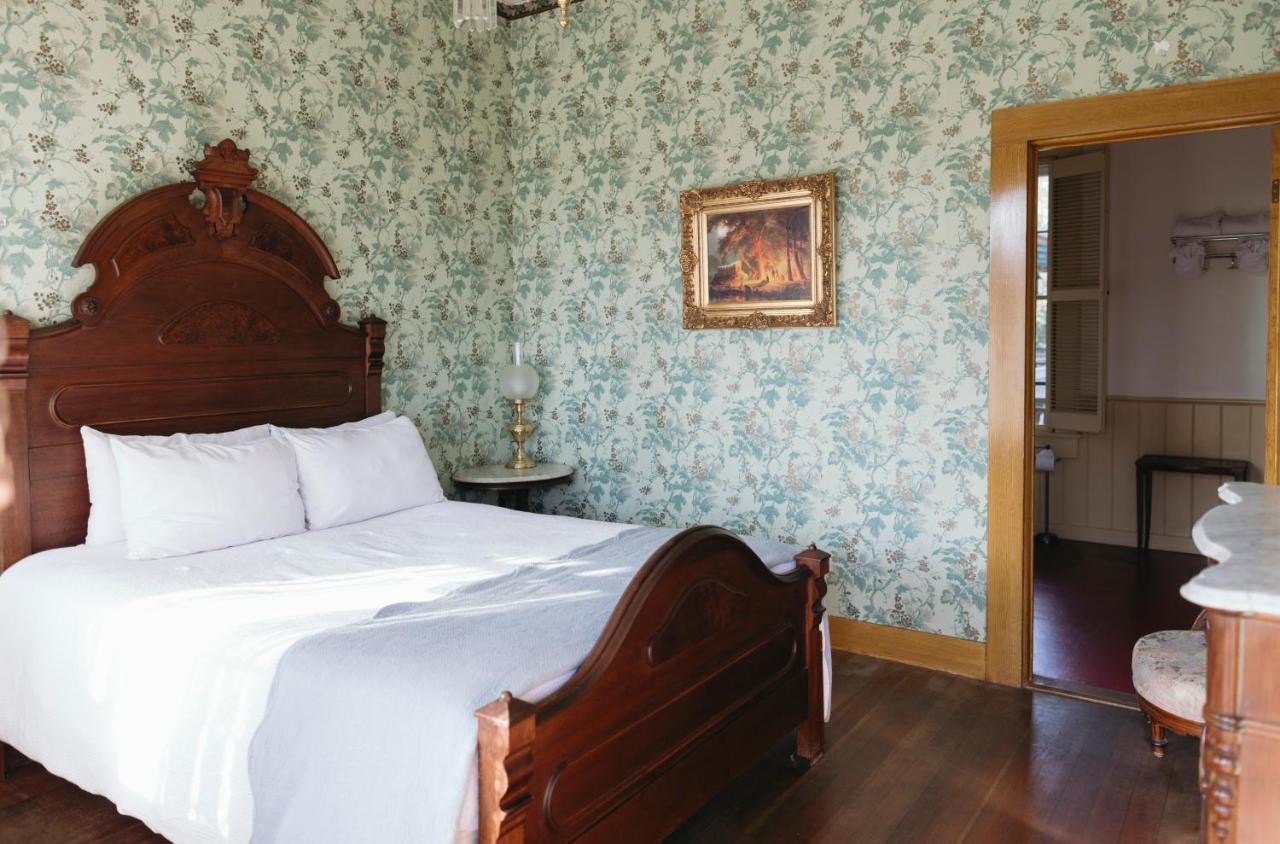 Cosmopolitan Hotel — photo 12