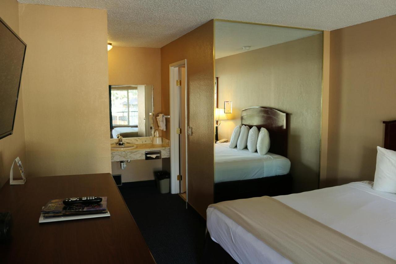 Bluelake Inn @ Heavenly Village — photo 2