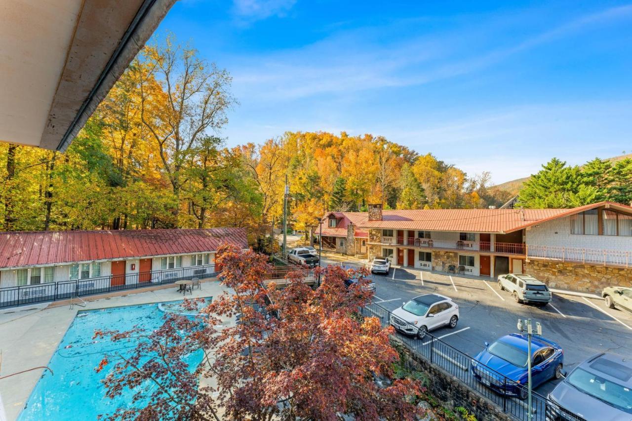 Creekside Inn Of The Smokies — photo 15