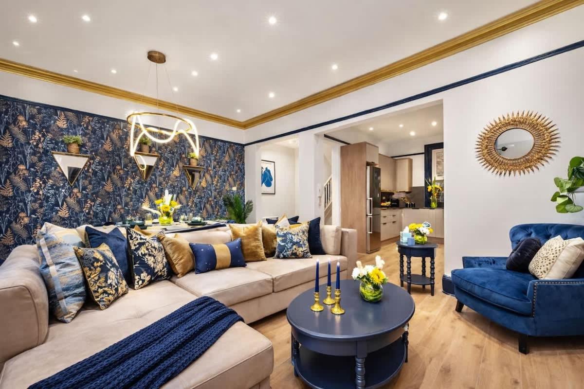 3 Bedroom Little Venice Luxe Duplex - 2