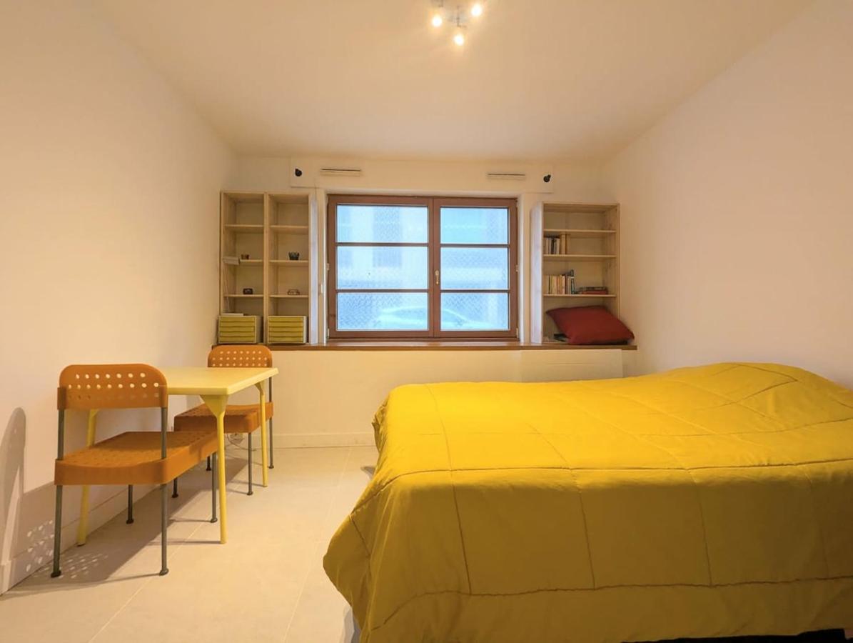 Studio centre de Paris 11 - 2