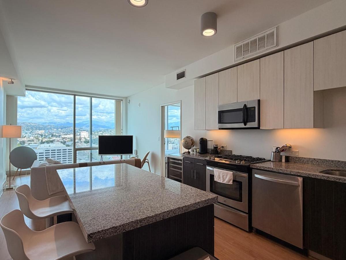 Koreatown Skyline Suites 1Bd 1Bth Penthouse - 5