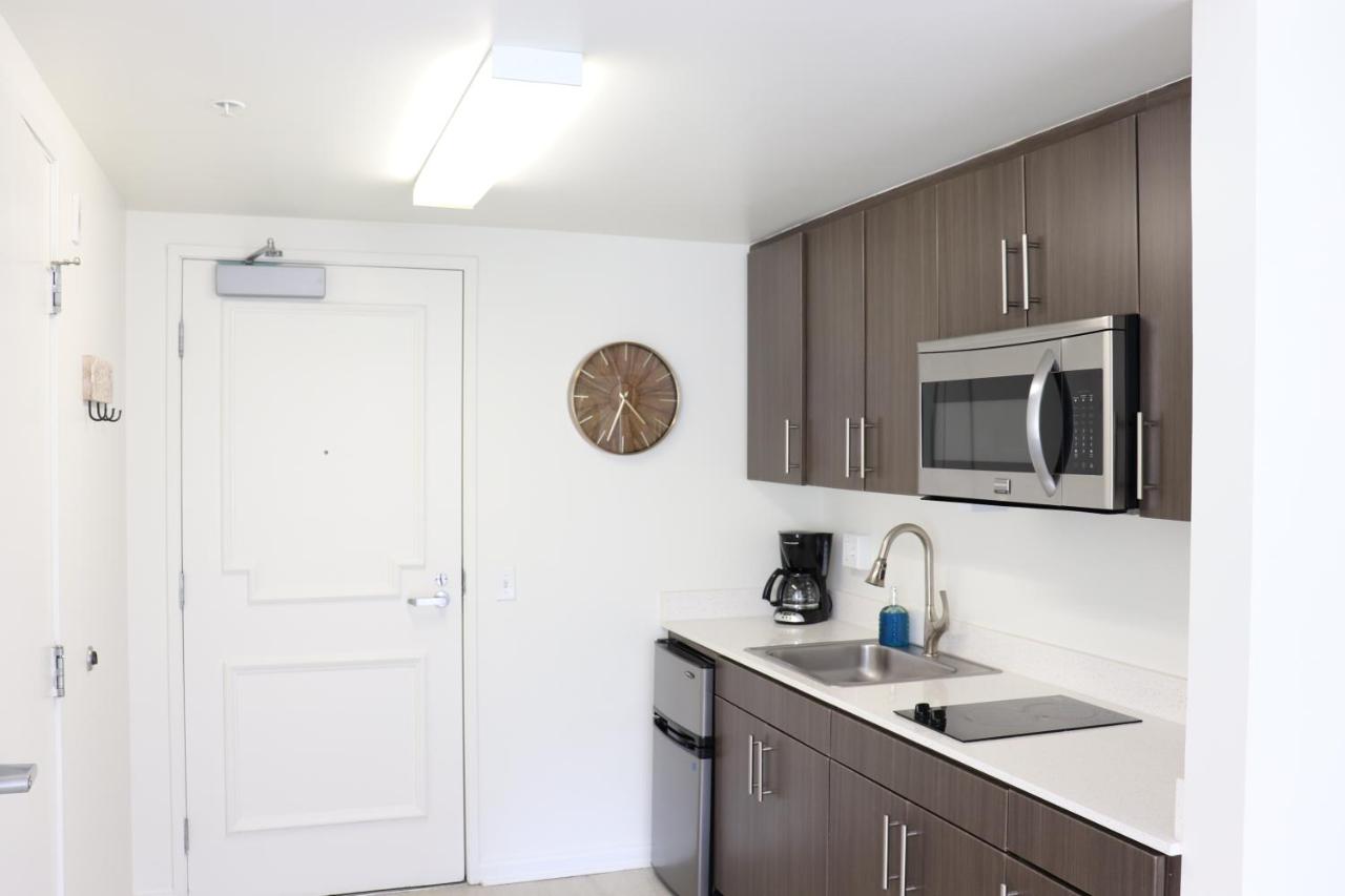 Promenade Studio With Free Parking! - 5