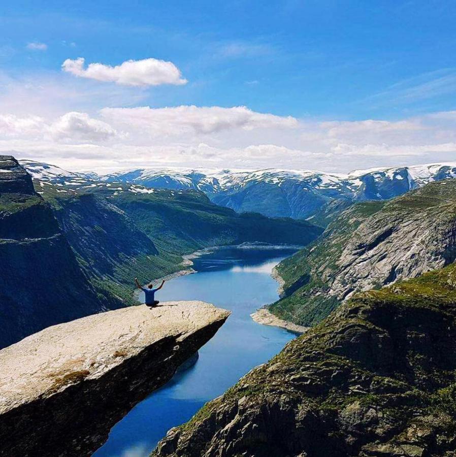 Image: Skånevik Fjordhotel
