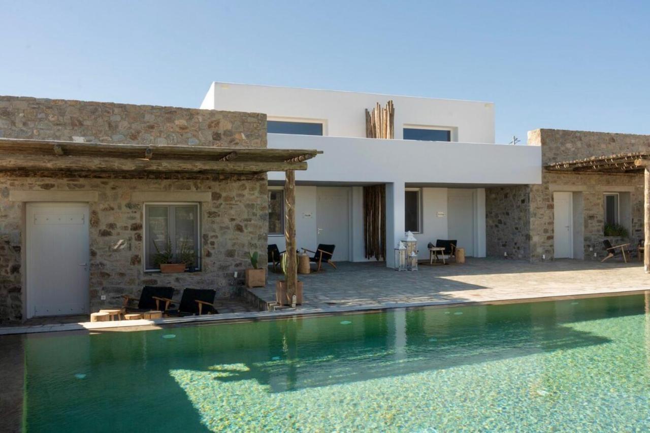 Mykonos Dot Art Homes - 4