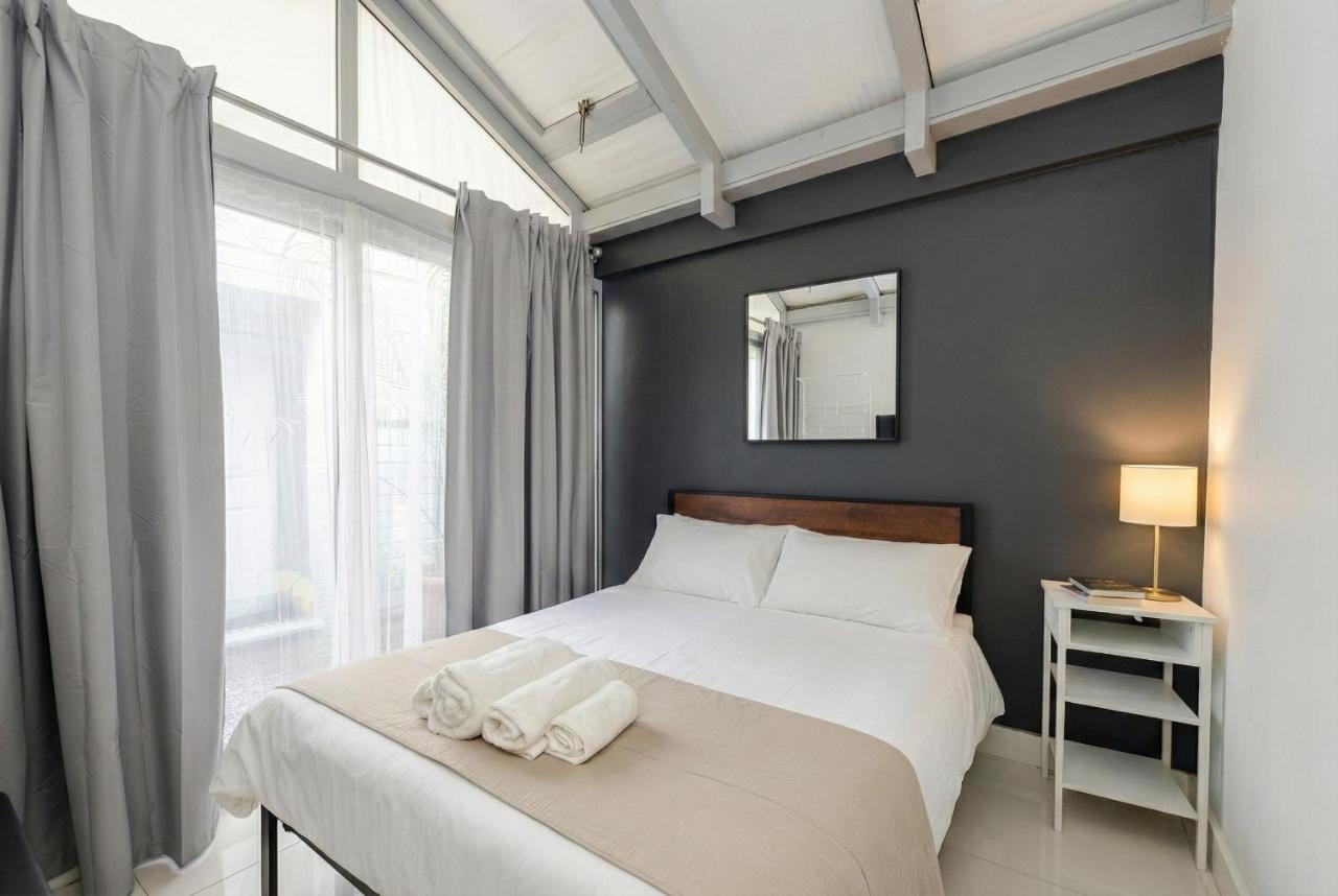 Angel Studio - Steps from Upper Street - 2