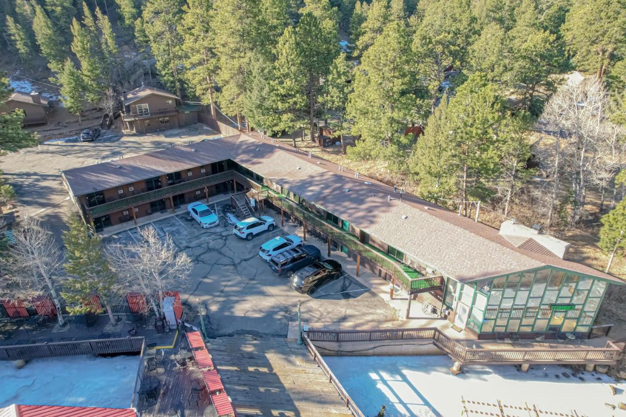 Nicky's Resort — photo 8