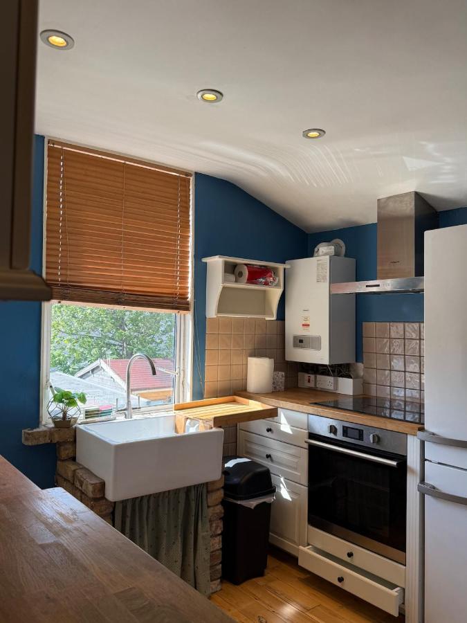 Bright & Modern 1-Bed Flat - Relax in Wimbledon - 3