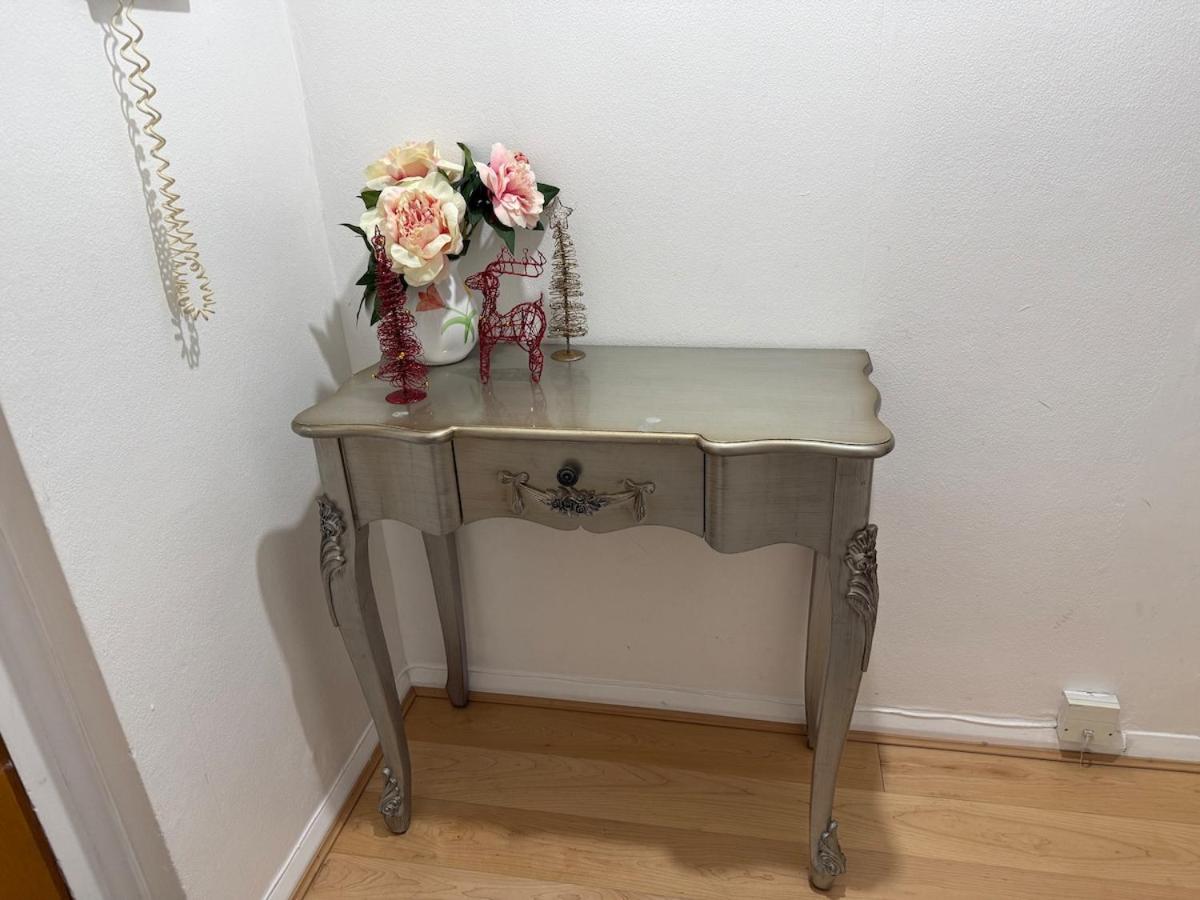 Amazing room near Tower Bridge - 2