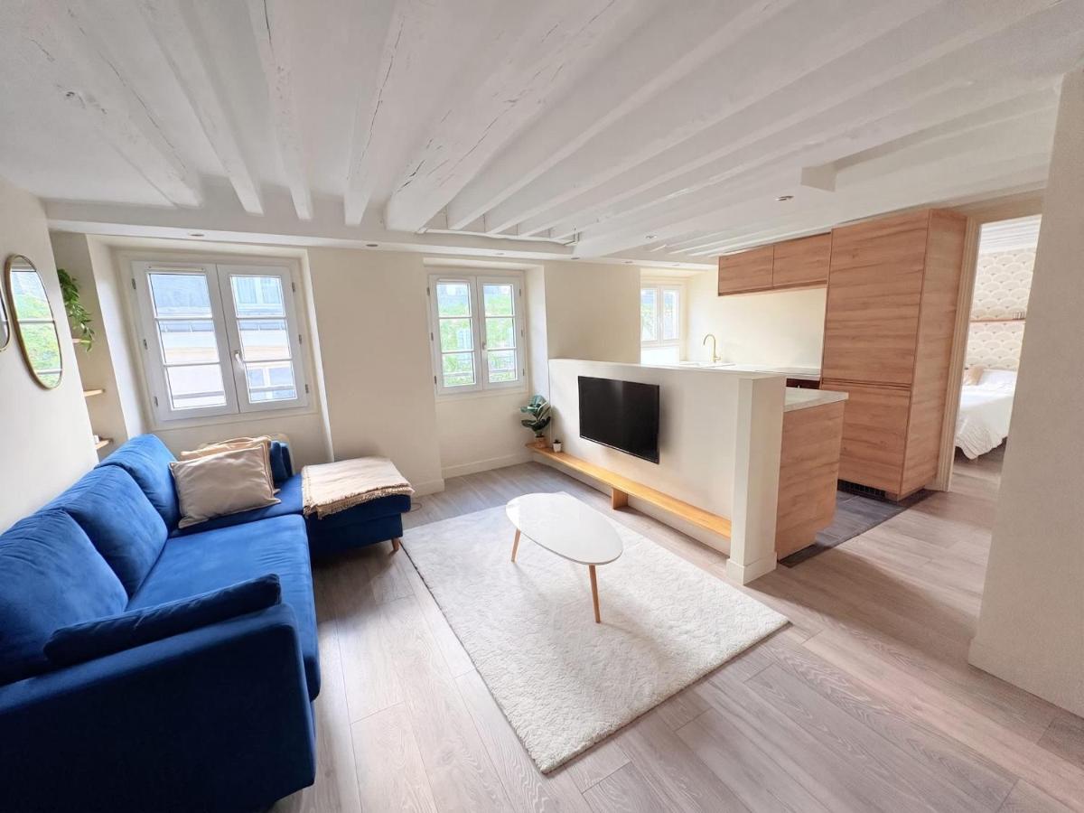 Heart Marais Bright 1BR by Melvane