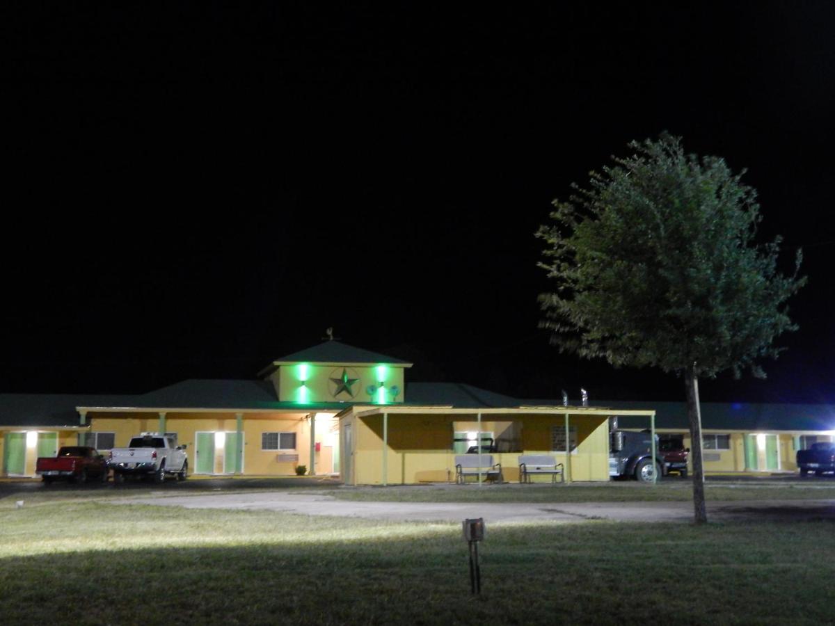 Executive Lodge Inn — photo 15