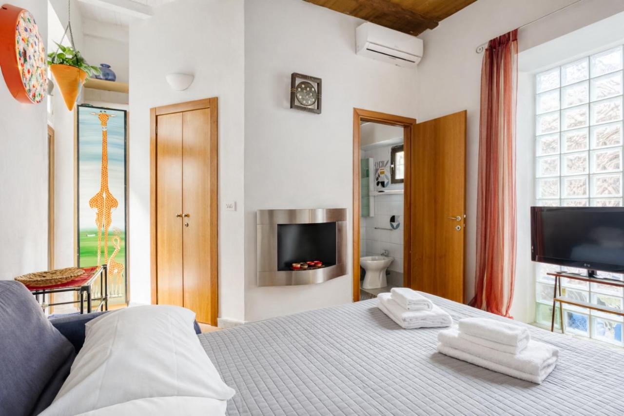 Santa Maria Maggiore Apartment - Monti District by RHR - 3