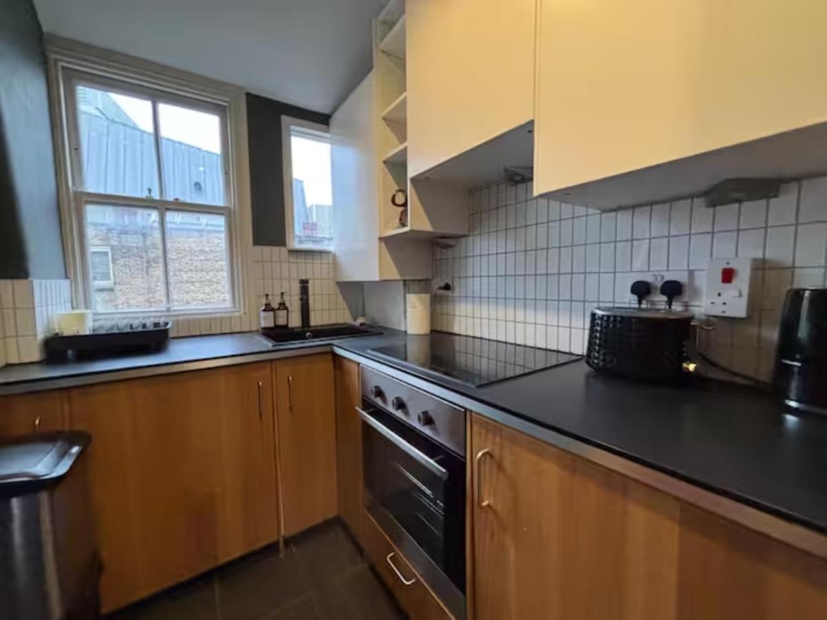 Elegant Covent Garden Retreat - 4