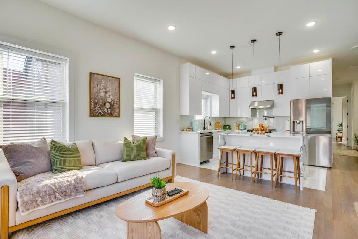 Luxury Jersey City Stay Parking NYC MetLife - 4