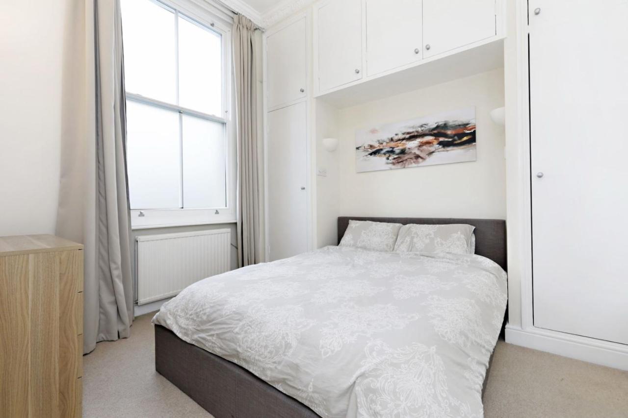 Chic & Cosy Notting Hill Apartment - 1 Bedroom Hideaway - 3