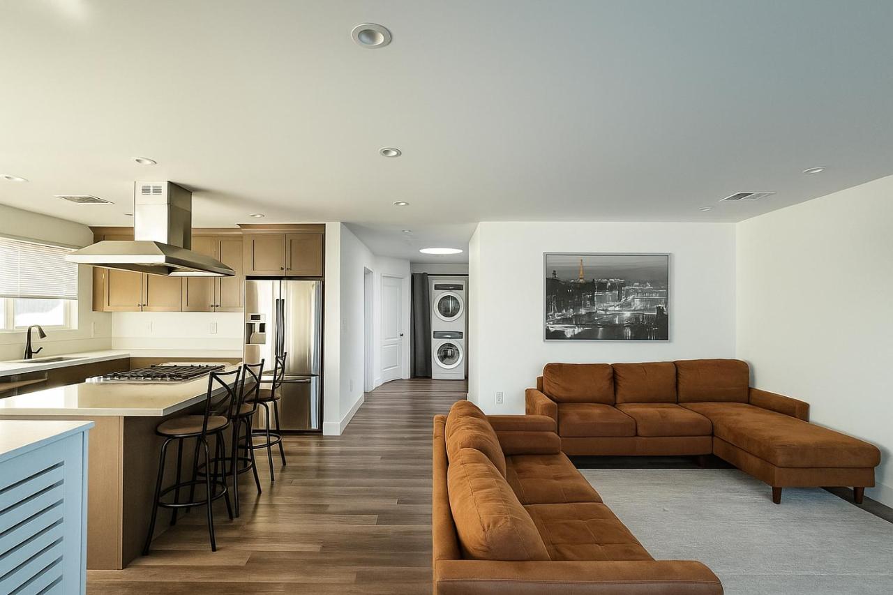 Modern LA Vacation House World Cup - 4