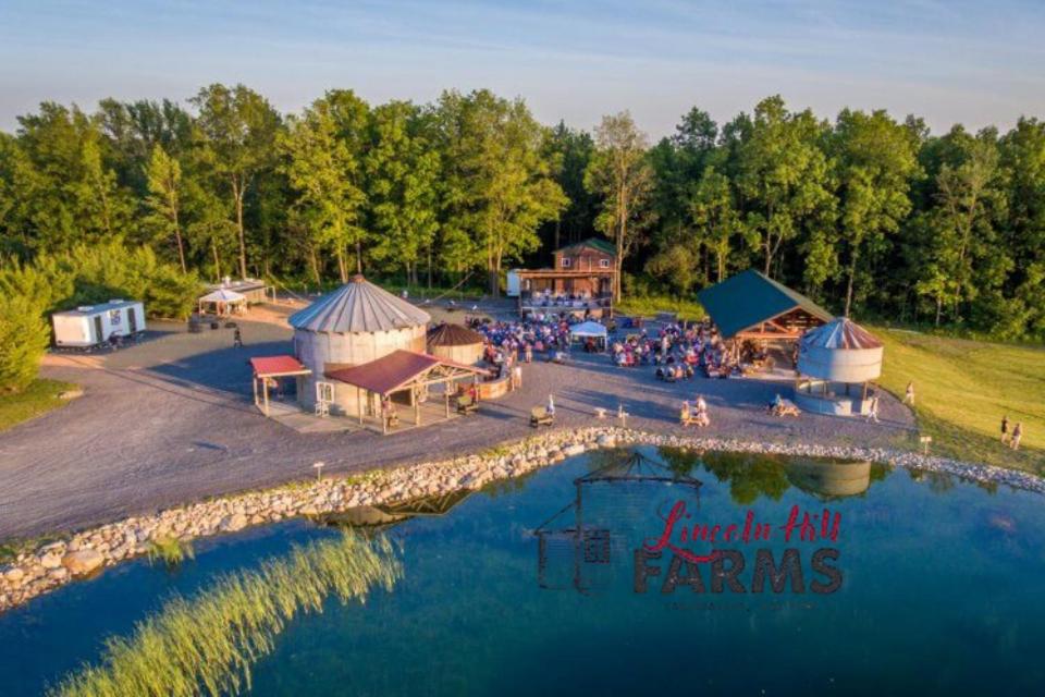 The Finger Lakes Lodge — photo 18