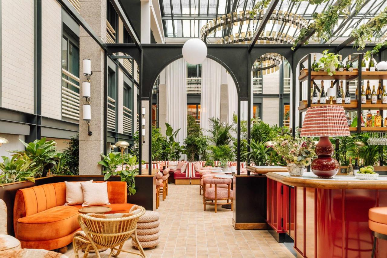 Le Jardin de Verre by Locke - 2