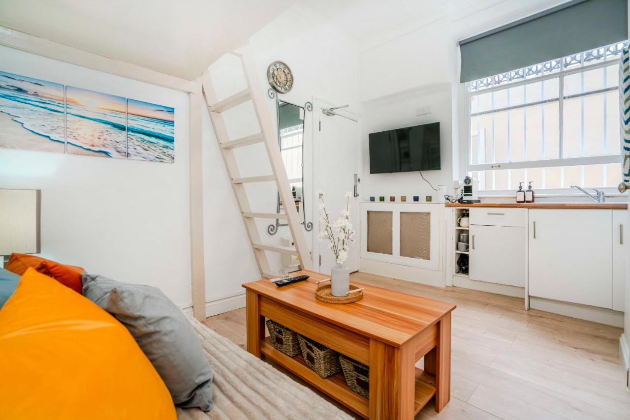 The Castletown Collection - 5