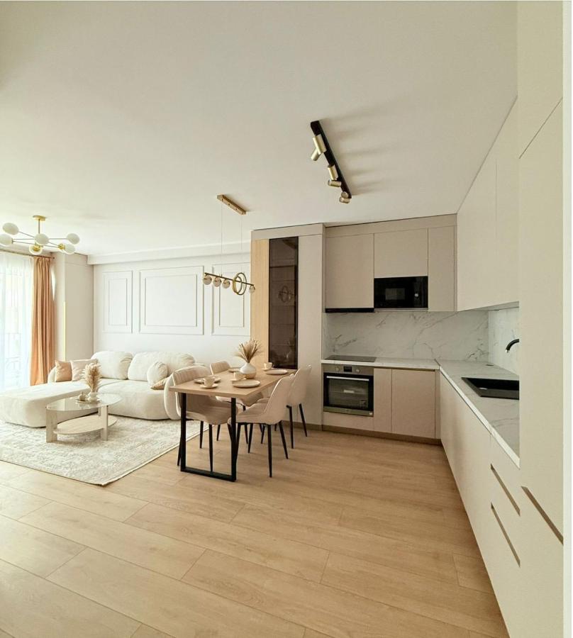 Apartment Suano Stylish - 5