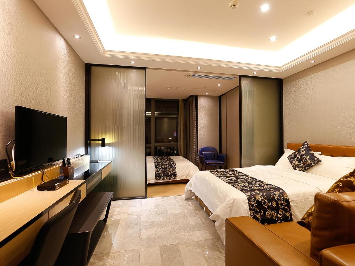 Pengman Beijing Rd. A-mall Apartment photo