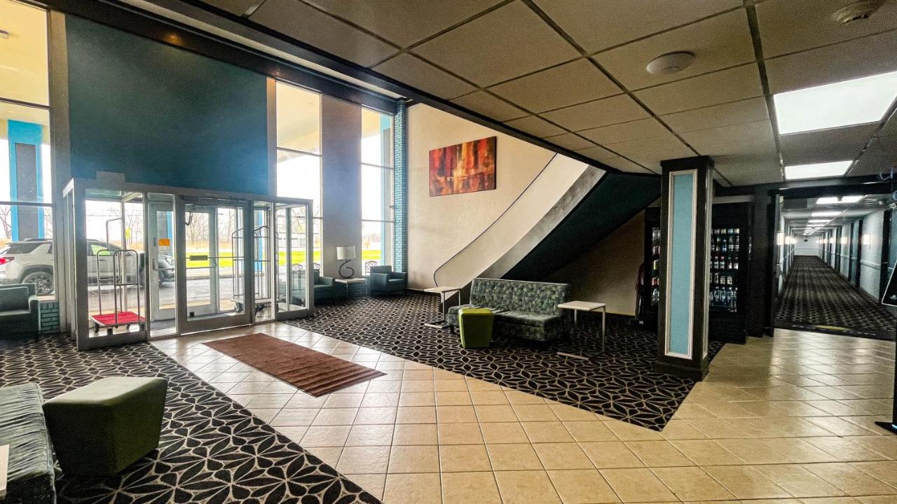 Double A Motel — photo 14