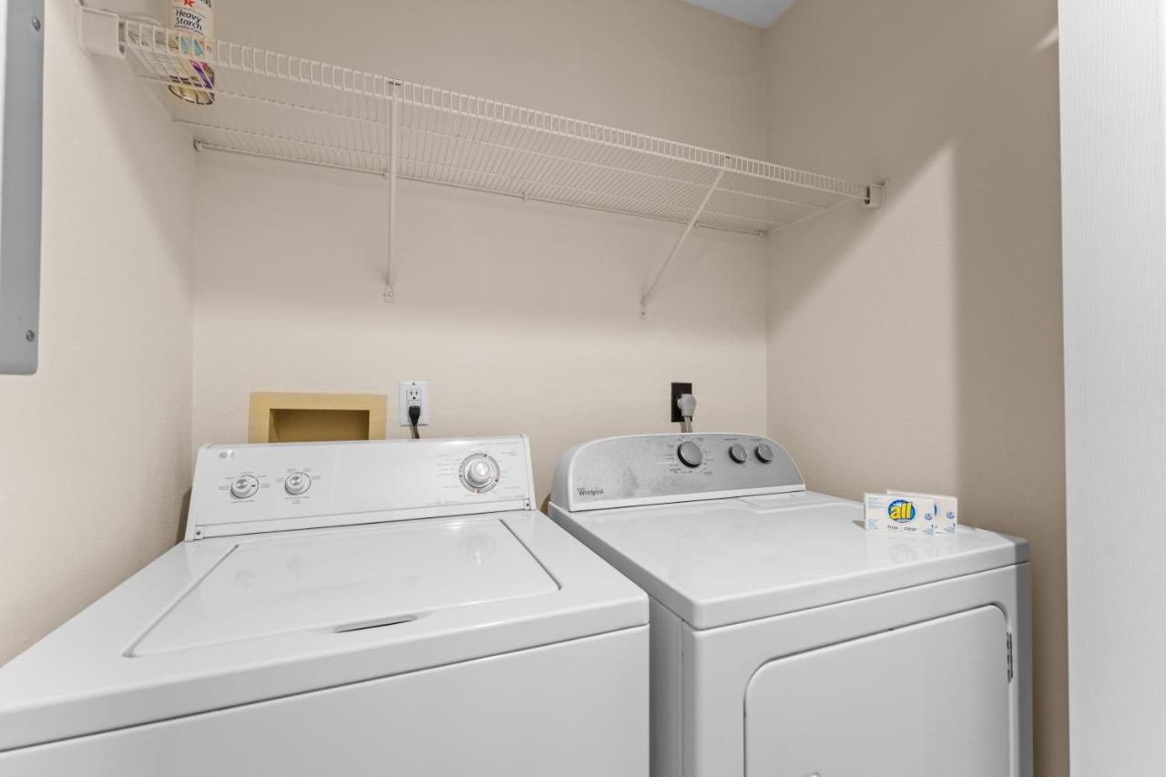 Bluff Oasis Condo — photo 16