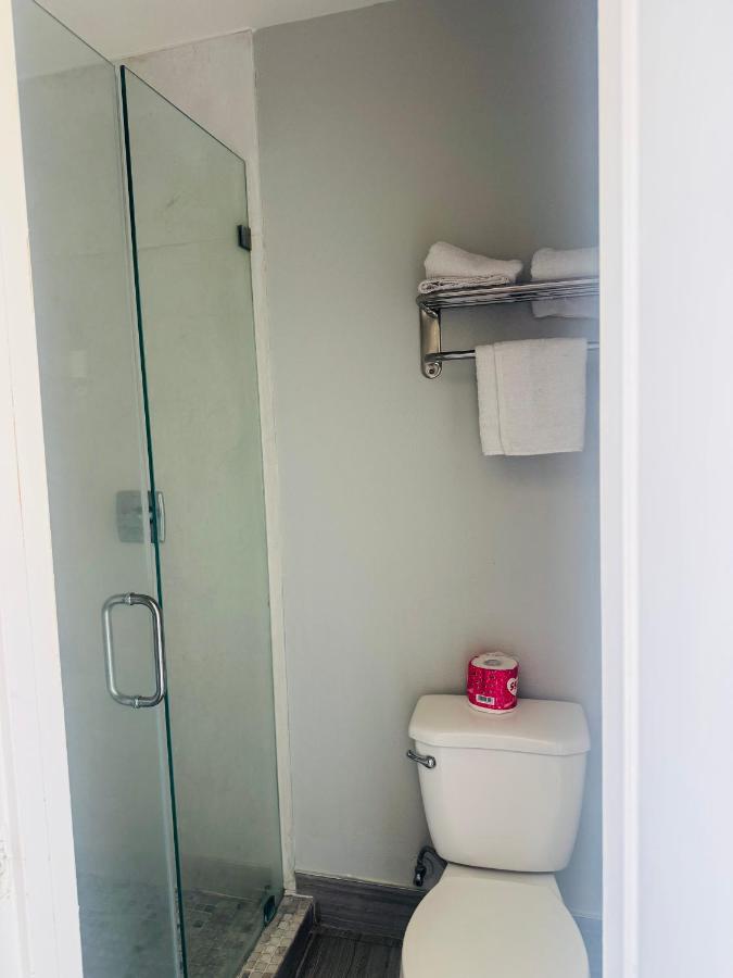 Clover Motel — photo 18