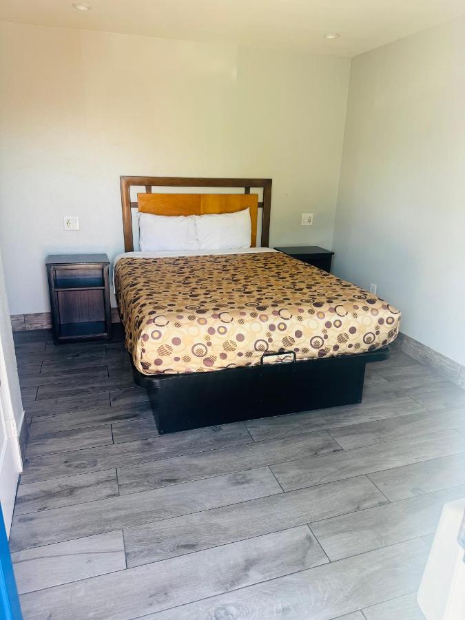 Clover Motel — photo 17