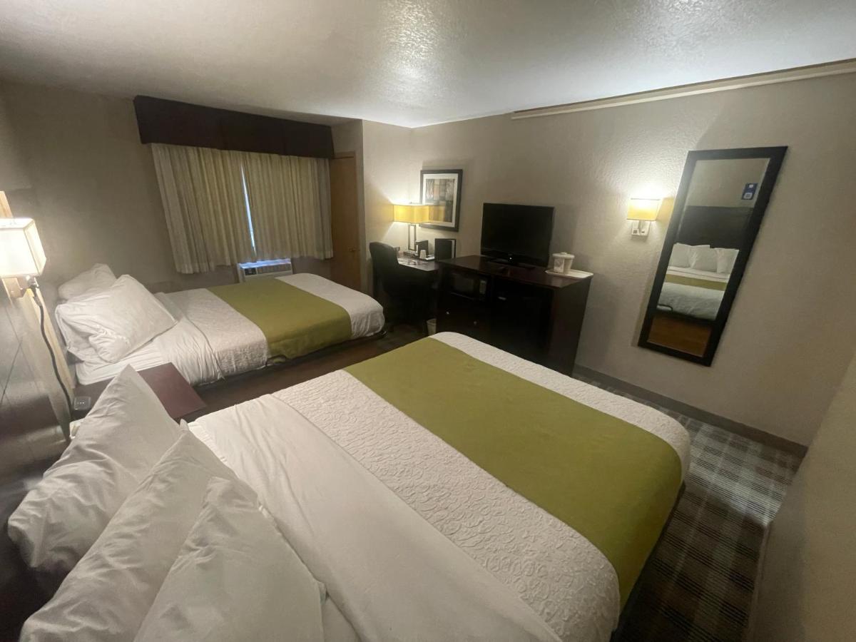 American Inn Council Bluffs — photo 24