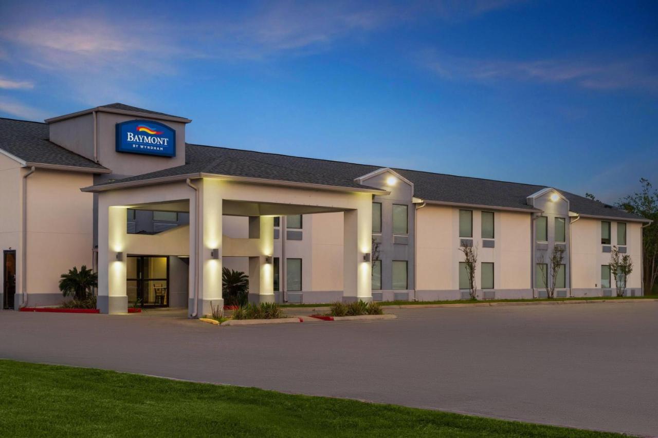 Baymont by Wyndham Iowa Lake Charles — photo 6