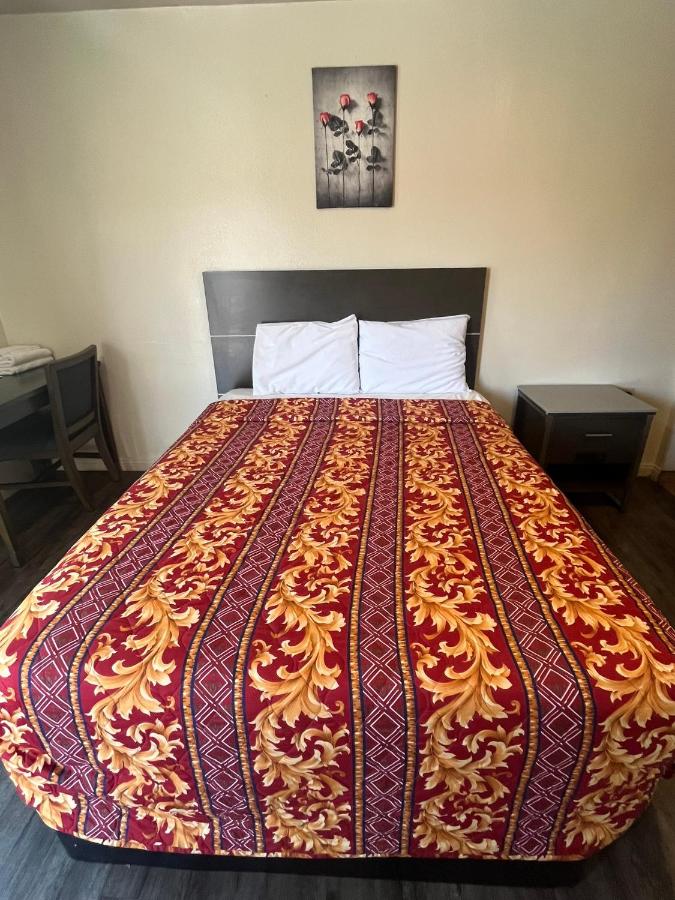 World Motel — photo 8