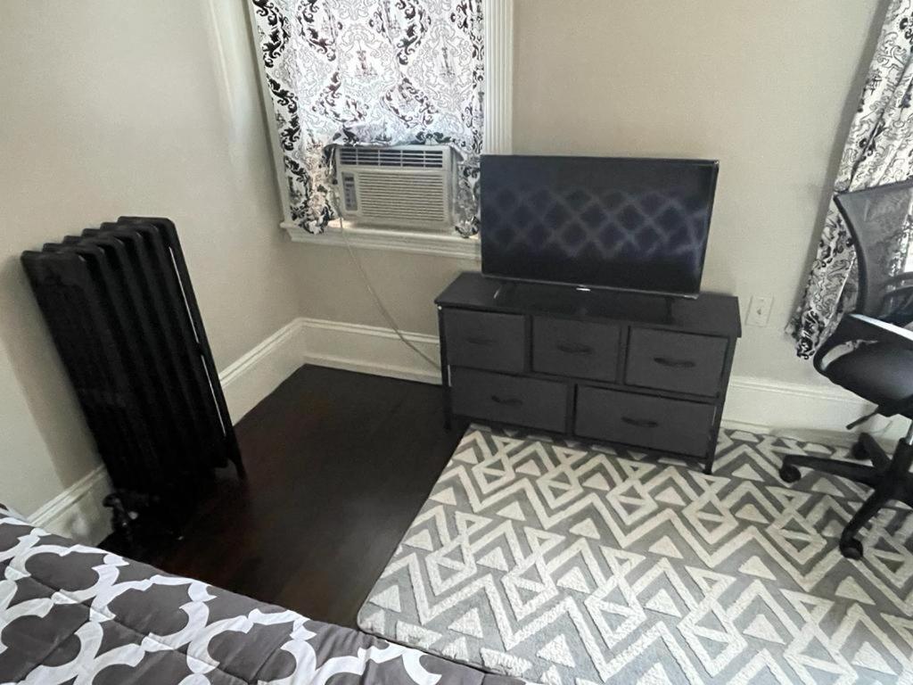 HomeStay - B&B - Near South Boston - JFK-Umass Area — photo 20