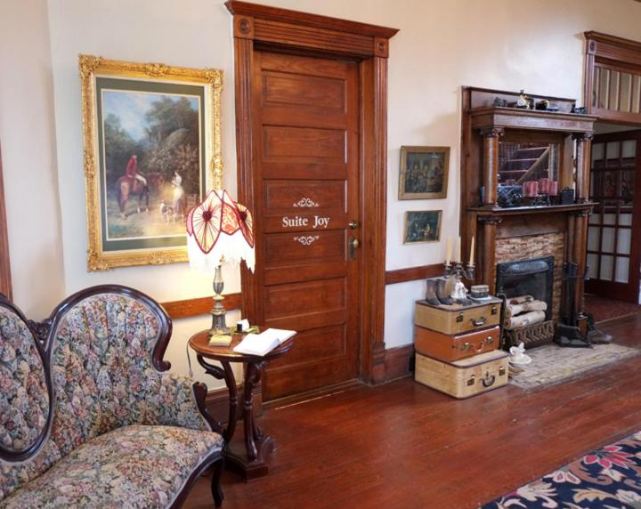 Grand Victorian Inn — photo 5
